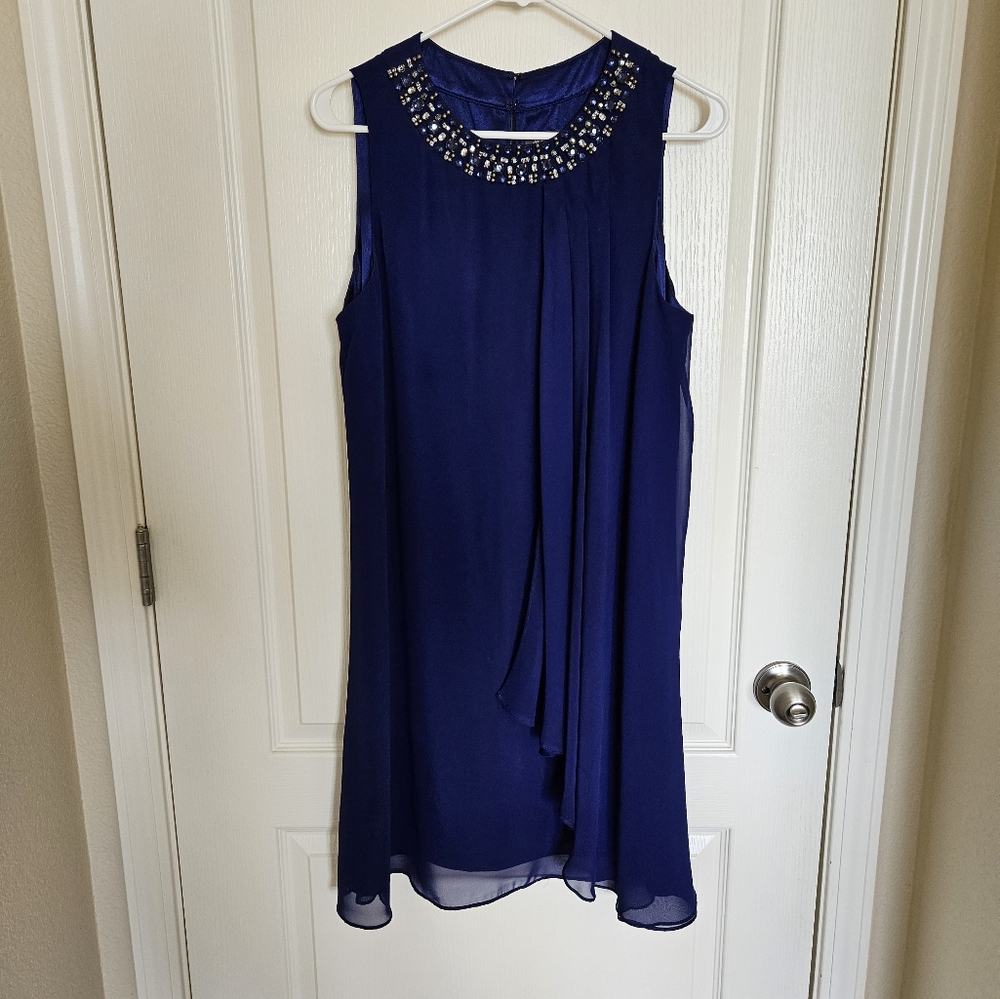 Elegant Navy Blue Sleeveless Dress